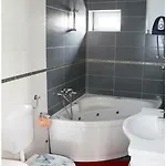 Loretta Apartment Primosten