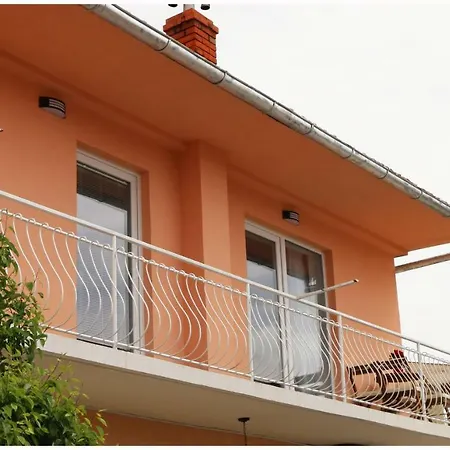 Loretta * Primošten