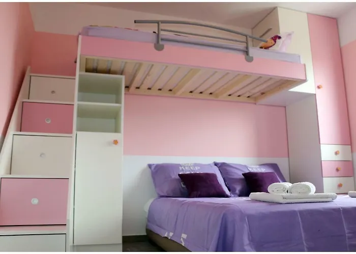 Loretta * Primošten